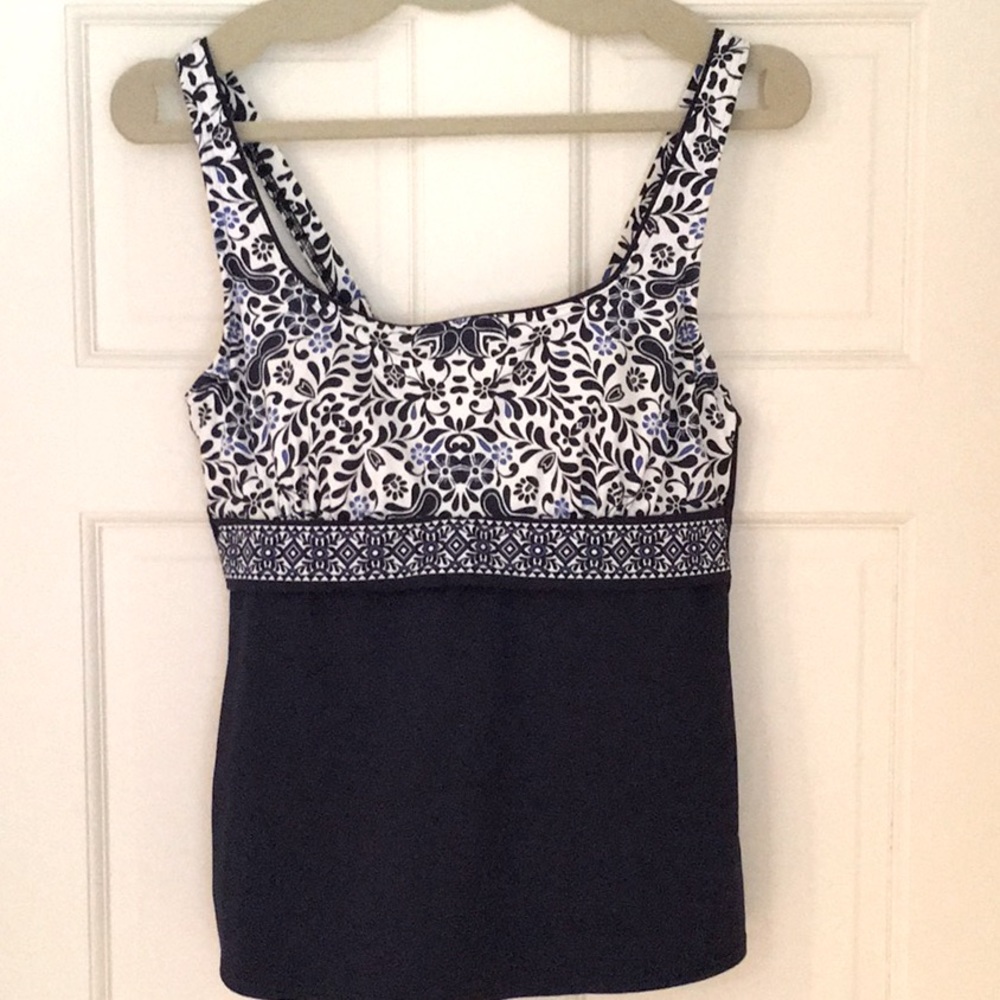 Lands’ End Tankini Top Size 10
